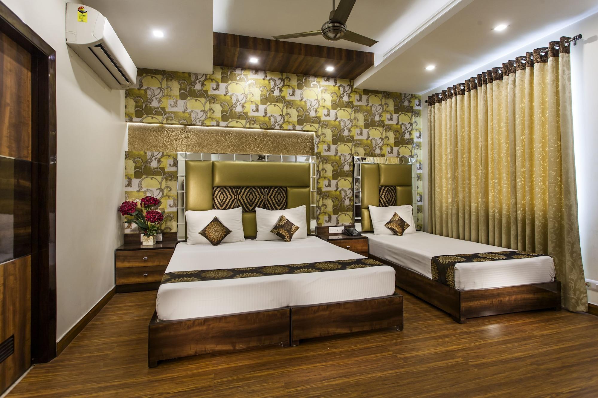 Hotel Sunstar Heritage Ню Делхи Екстериор снимка